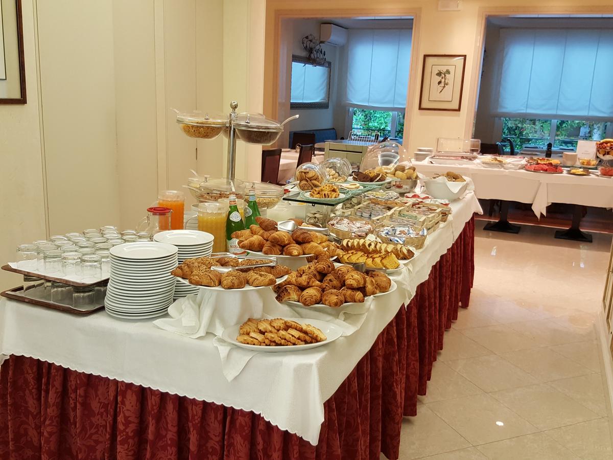 Hotel Helios Lido di Jesolo Eksteriør billede