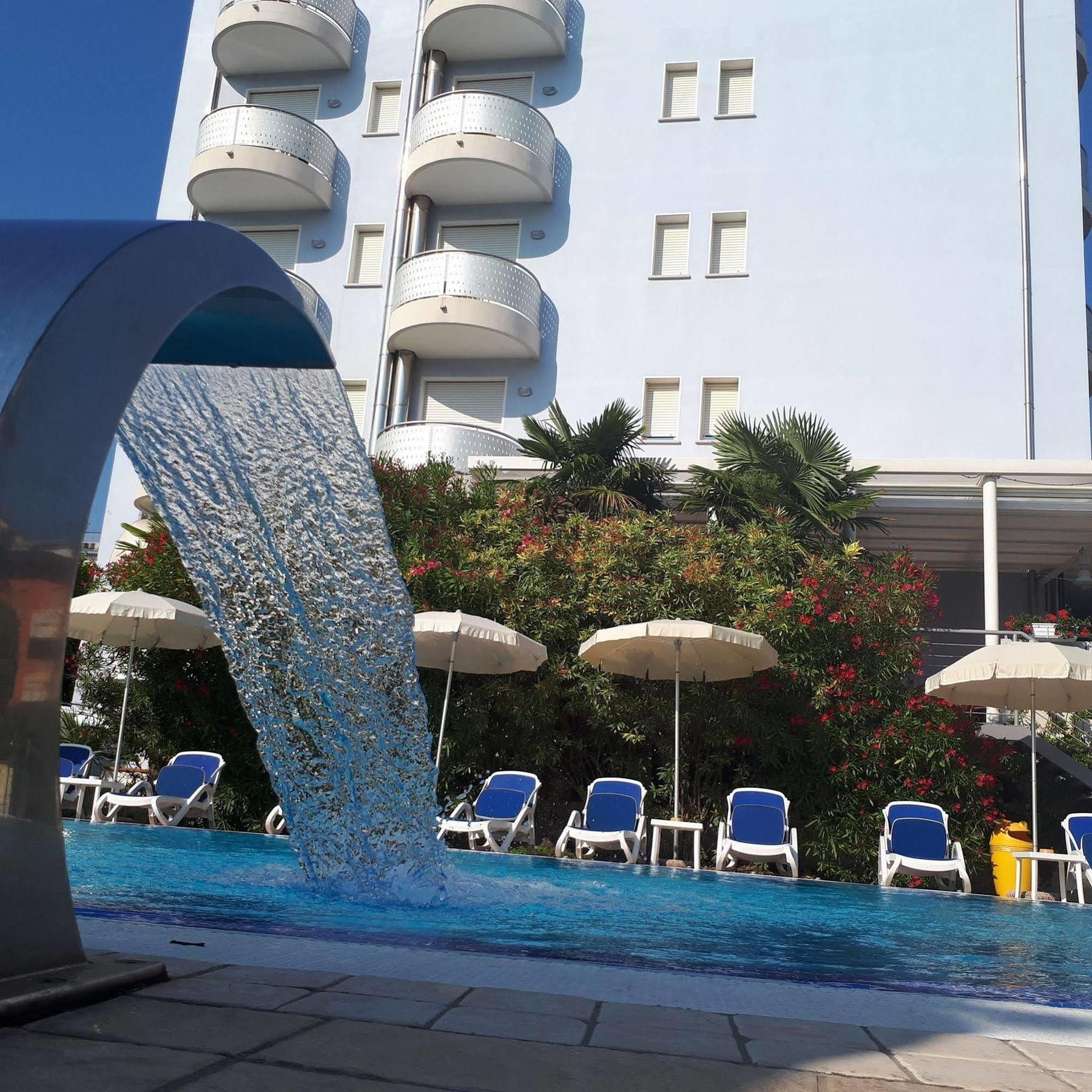 Hotel Helios Lido di Jesolo Eksteriør billede